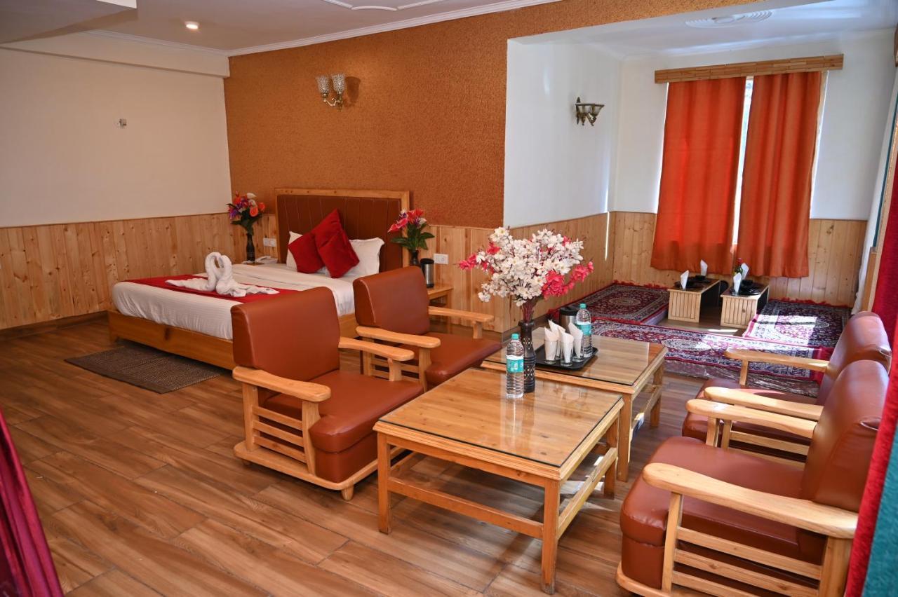 Hotel Seven Hills Manali Zewnętrze zdjęcie