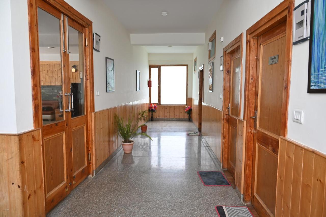 Hotel Seven Hills Manali Zewnętrze zdjęcie