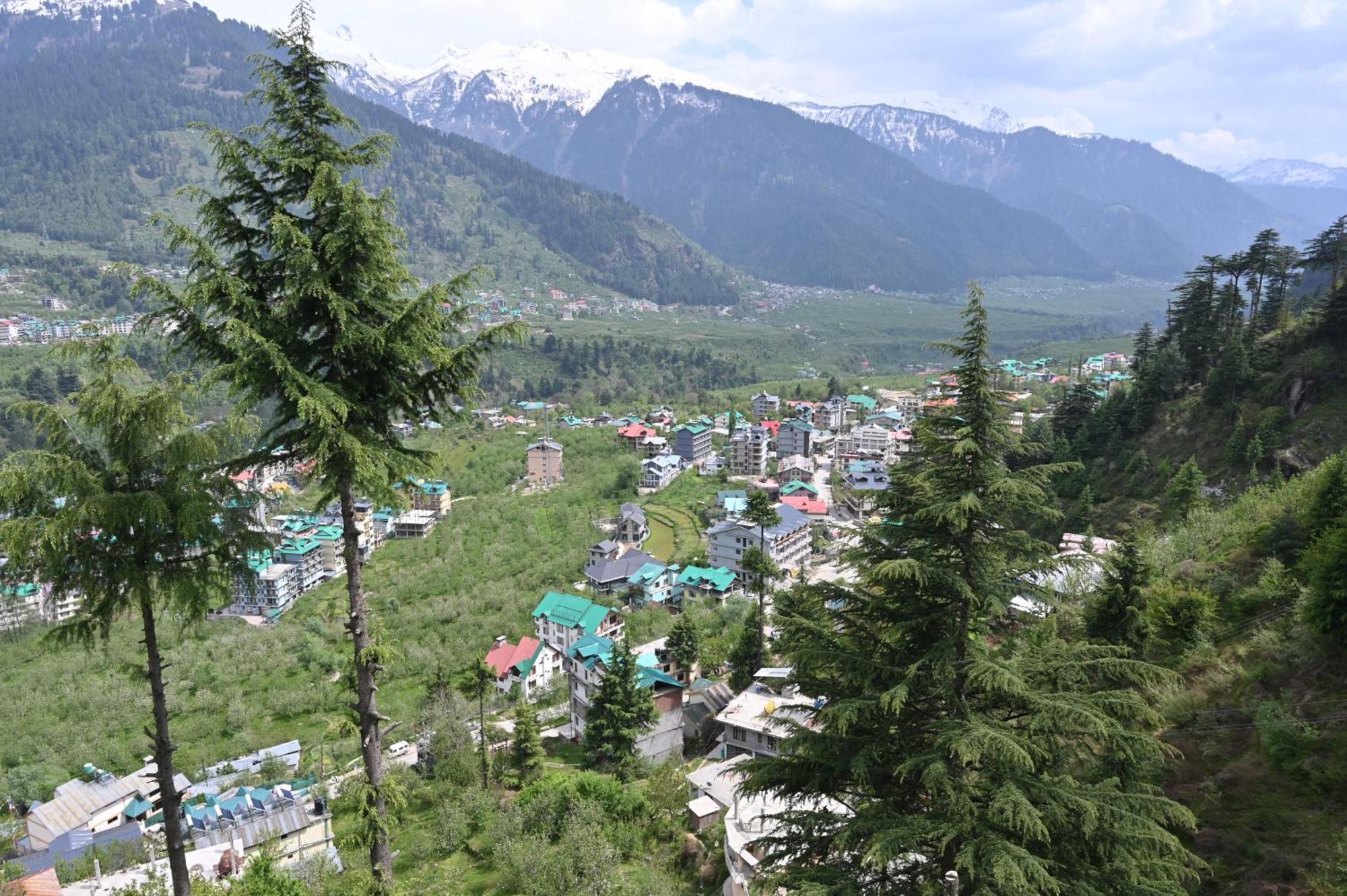 Hotel Seven Hills Manali Zewnętrze zdjęcie