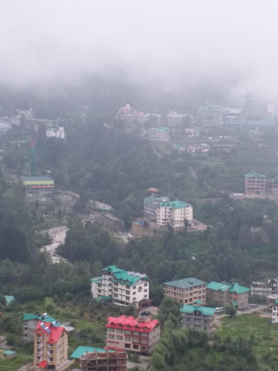 Hotel Seven Hills Manali Zewnętrze zdjęcie
