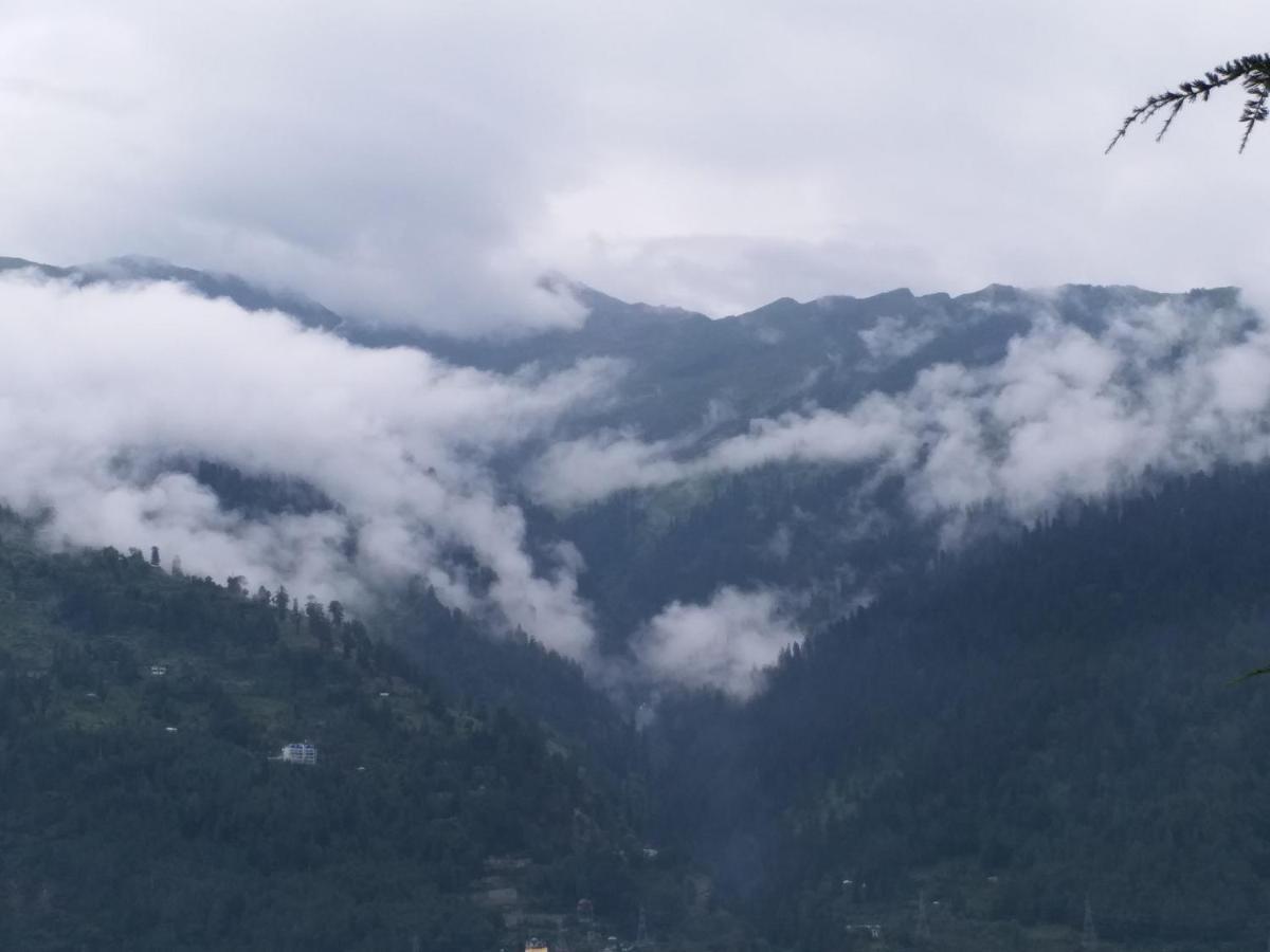 Hotel Seven Hills Manali Zewnętrze zdjęcie